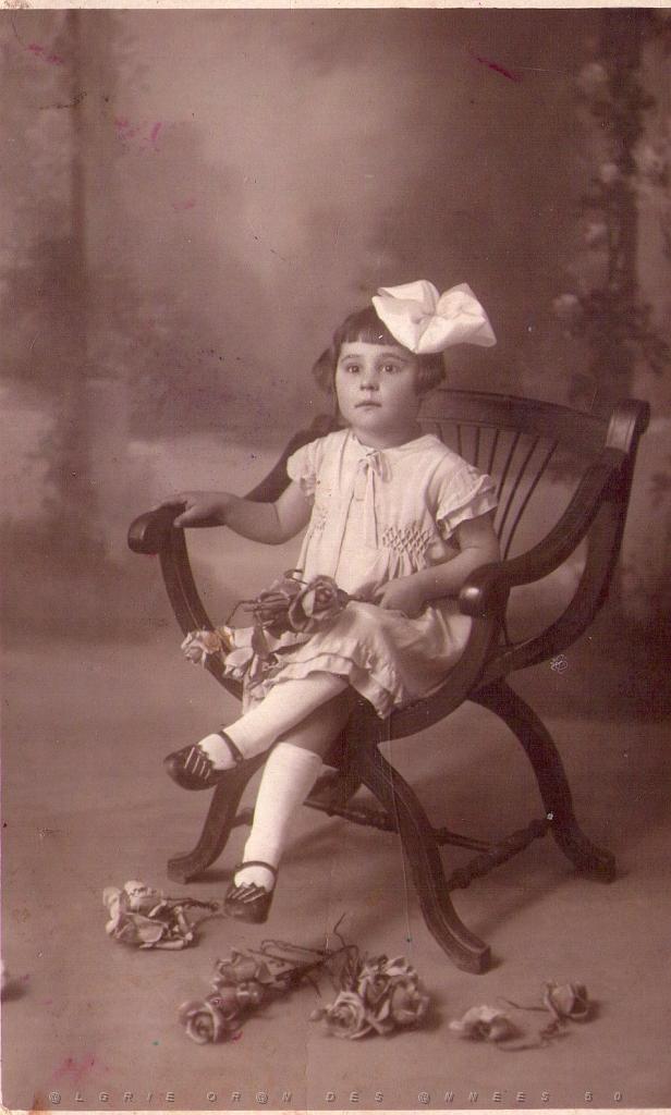 MA MAMAN rolande serra .jpg